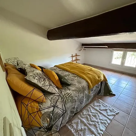 Le Mas Du Bosc Apartment