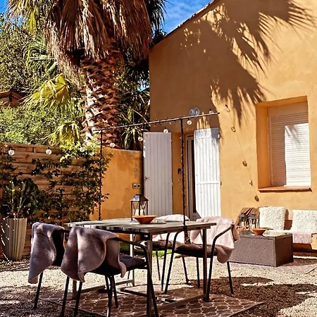 Le Mas Du Bosc Apartman *